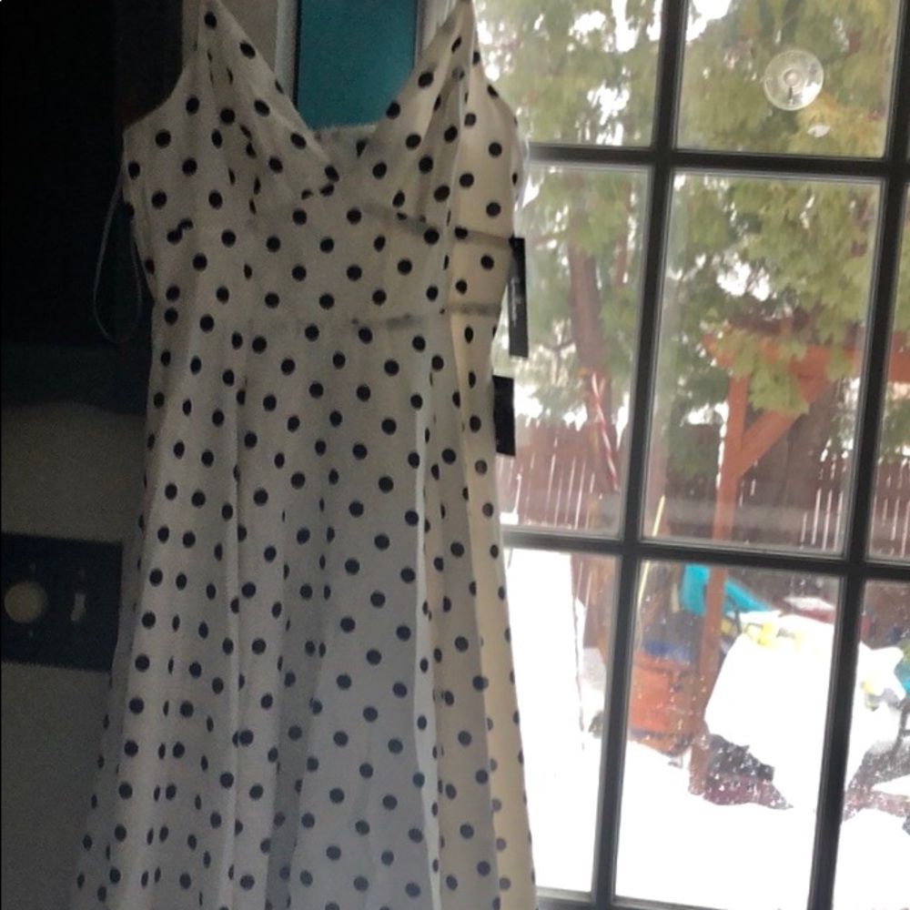 Lulus 50’s style polka dot swing summer dress sz S